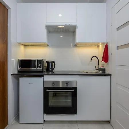 Andersena Modern A - 10 Min Cmkp - 5 Min Metro - 15 Min Center Apartment